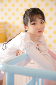 穿越到女儿国